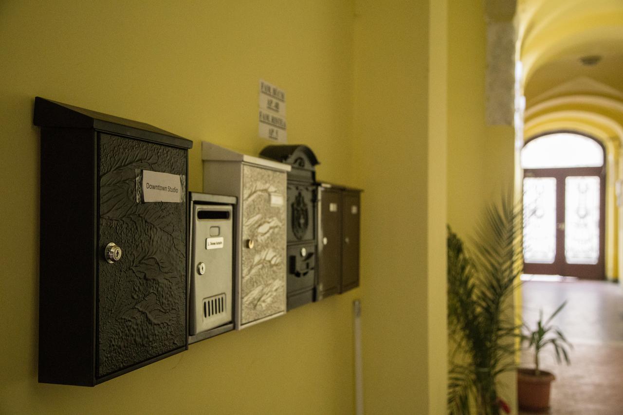 Downtown Studio Oradea Εξωτερικό φωτογραφία